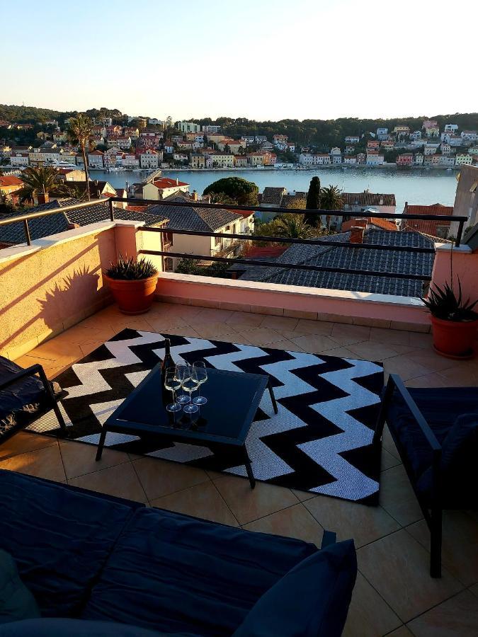 Apartment Sun View Мали-Лошинь Экстерьер фото