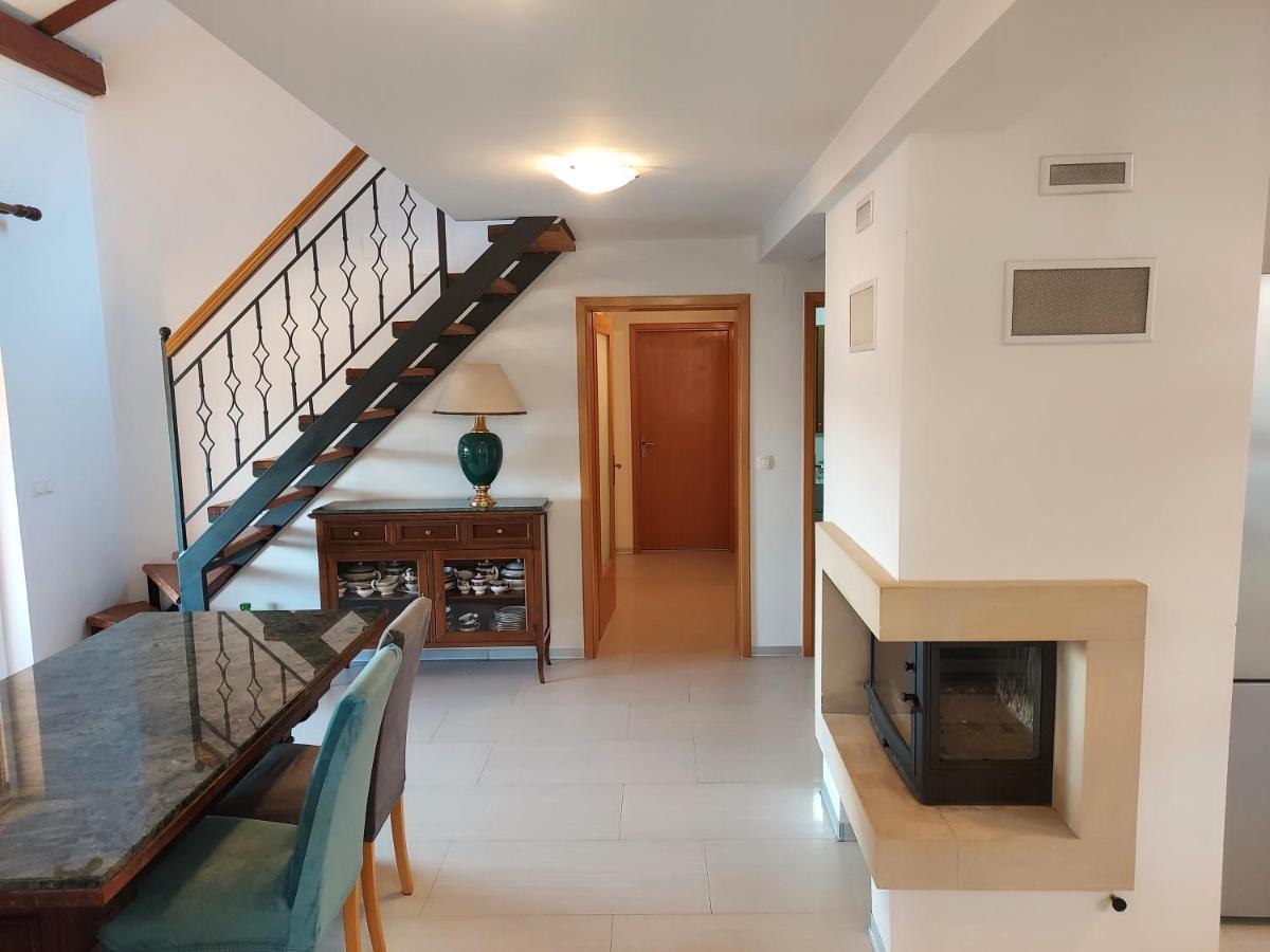 Apartment Sun View Мали-Лошинь Экстерьер фото